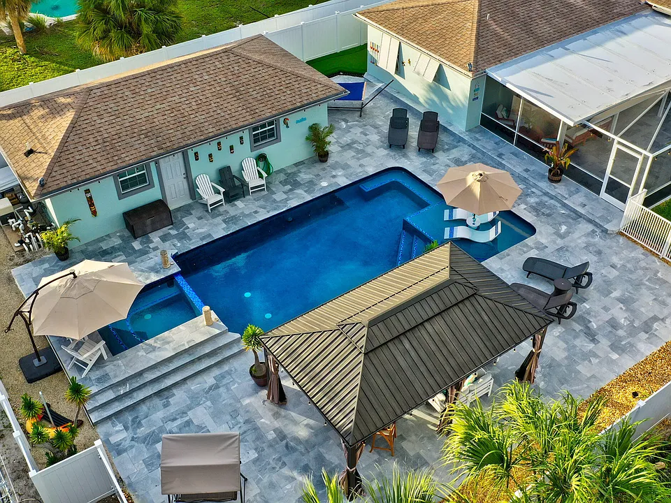 310 Gulfstream Dr