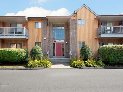 12 Riverview Drive #12, Bridgeport, CT, 06606