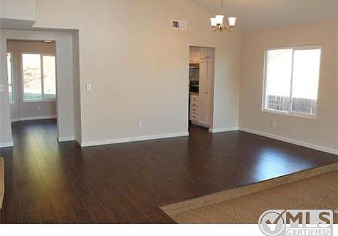 3rd image of 12770 Calle De Las Rosas