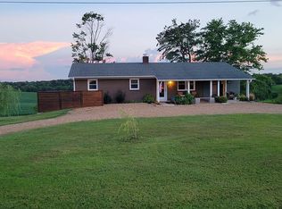 4648 Araby Ln, East Bend, NC 27018