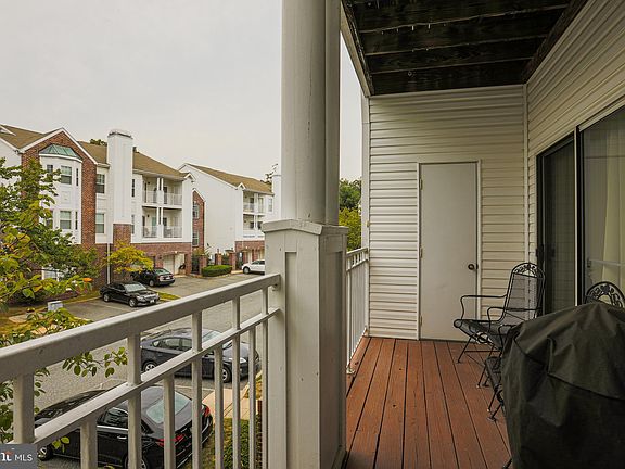 2nd image of 1308 Cranesbill Ct Unit 205