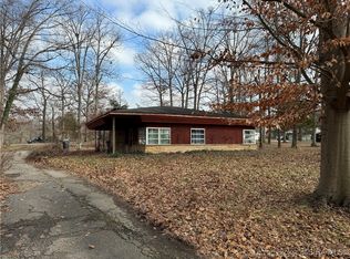 2818 Blackiston Mill Rd, Jeffersonville, IN 47129