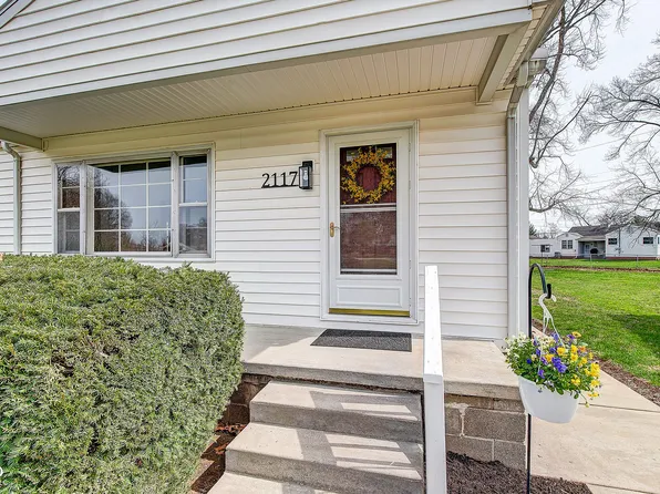 2117 Crestview Ct, Lafayette, IN 47905