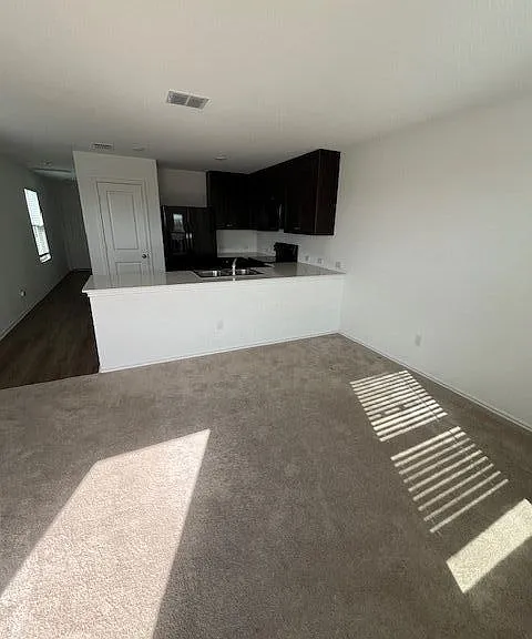 484 Marty Allen Loop — Photo 3