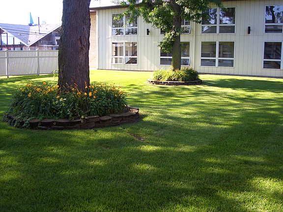 3rd image of 8801 Schneider Ave APT 11