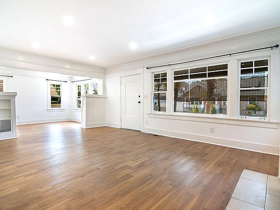 5th image of 1619 W 23rd St