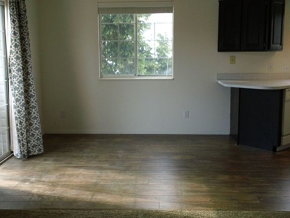 2nd image of 503 N Orem Blvd
