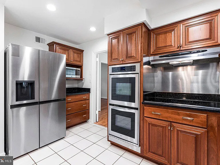 1171 Foxhound Ct — Photo 15