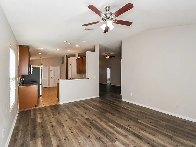 133 N Aberdeenshire Dr — Photo 5