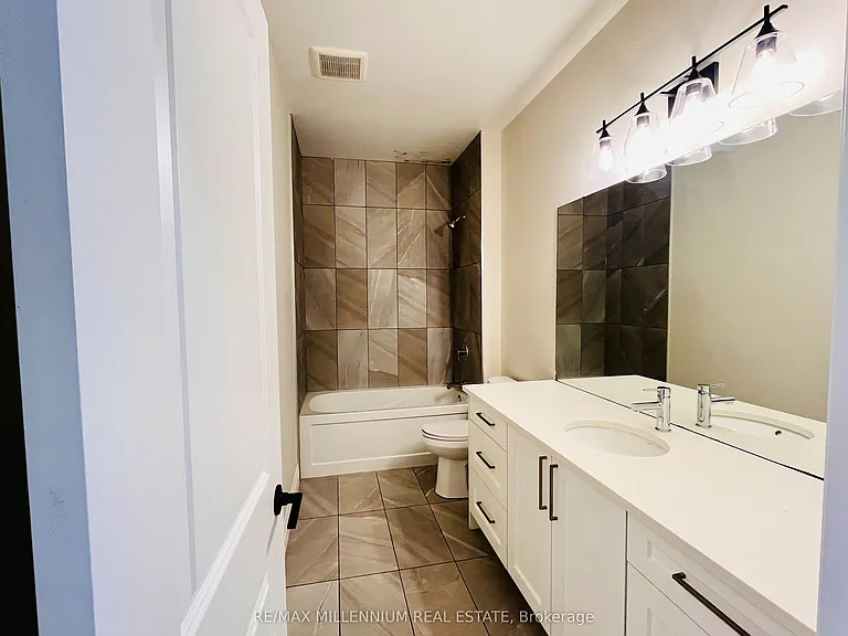 7 Rea Ct — Photo 5