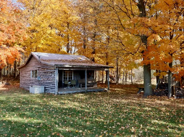 7914-4 Mile Rd, Mecosta, MI 49332