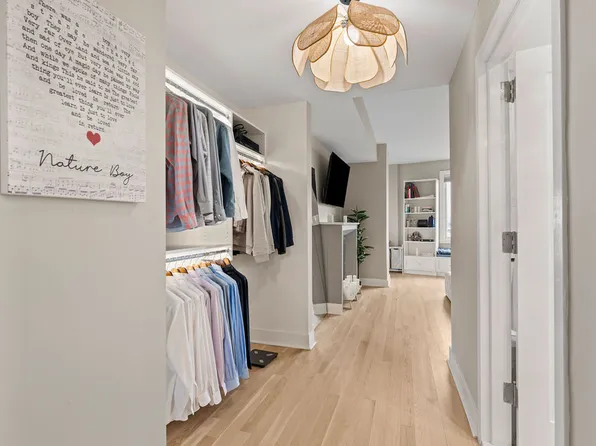 90 Bay Street Landing image 18 of 39