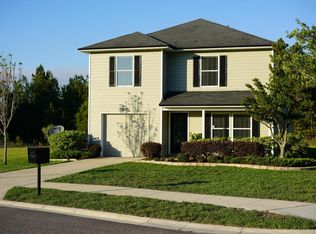 10255 Greystone Dr, Glen Saint Mary, FL 32040