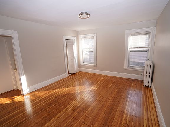 2nd image of 26 Ashford St #2