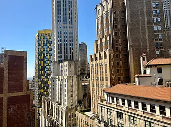 Rented by VESNA REALTY