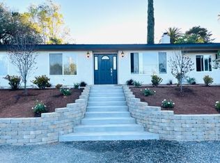 2119 Summit Dr, Escondido, CA 92025