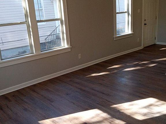 2nd image of 1424 Greenwood Ave