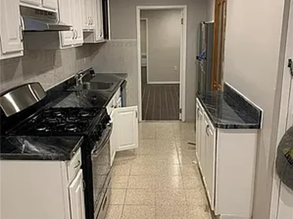 2072 East 68th Street image 15 of 24