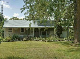 5845 N Pilot Grove Rd, Dunkerton, IA 50626