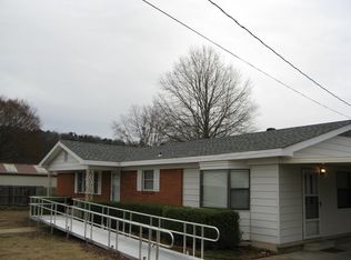 106 Cloos Circle Dr, Ozark, AR 72949