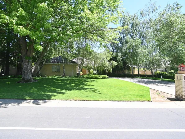 27283 E El Macero Dr, El Macero, CA 95618