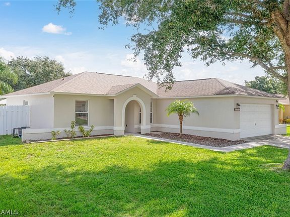 2nd image of 15603 Sunny Crest Ln