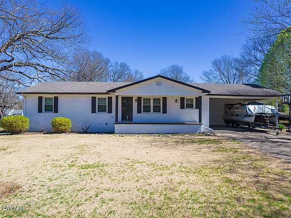 2nd image of 44 Crestwood Dr