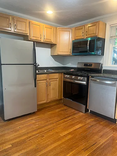 34 Herbert St #1 Photo 1