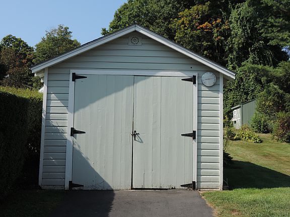 single car garage