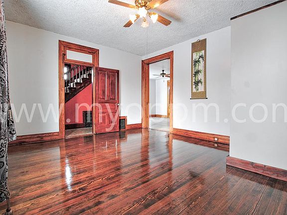 5th image of 820 Hickory St #820