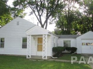 5218 N Ogden Ave, Peoria Heights, IL 61616