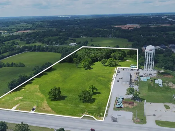 1550 W Henri De Tonti Blvd, Springdale, AR 72762