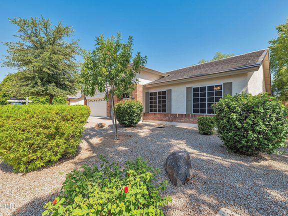 3rd image of 2866 E TOLEDO Court