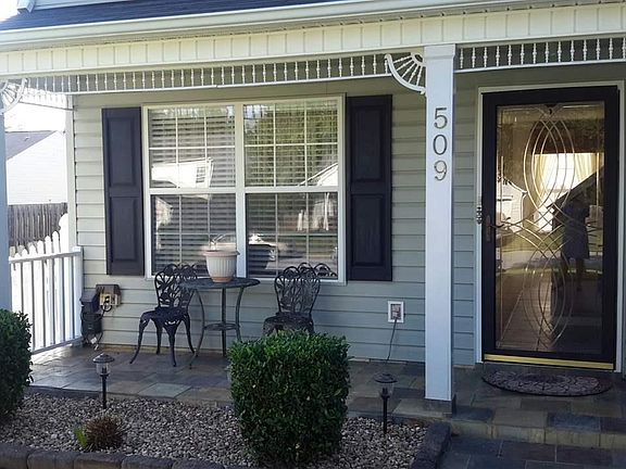 3rd image of 509 Westbury Way