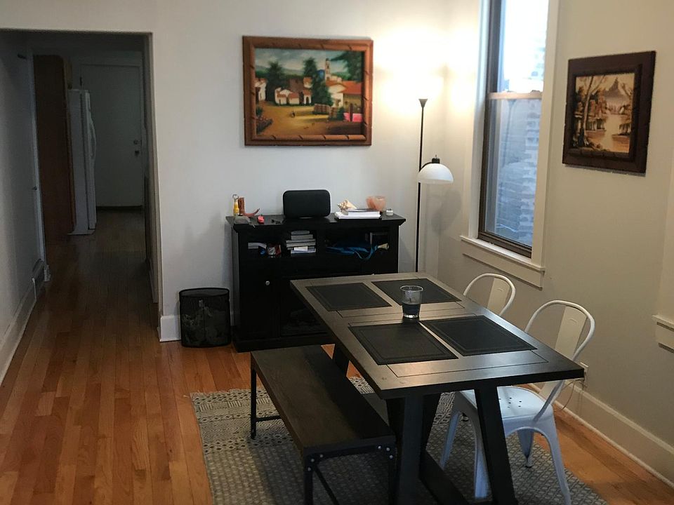 1st image of 1025 W Diversey Pkwy #1