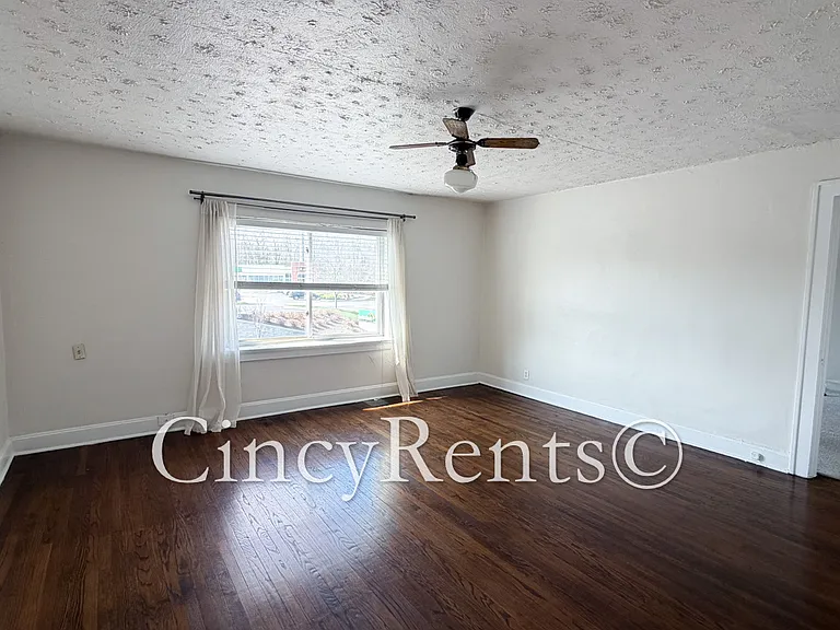 3540 Columbia Pkwy #2 — Photo 4