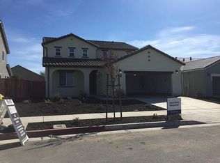 1221 Cabrillo Dr, Hollister, CA 95023
