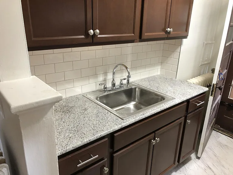845 New Scotland Ave #4 — Photo 1