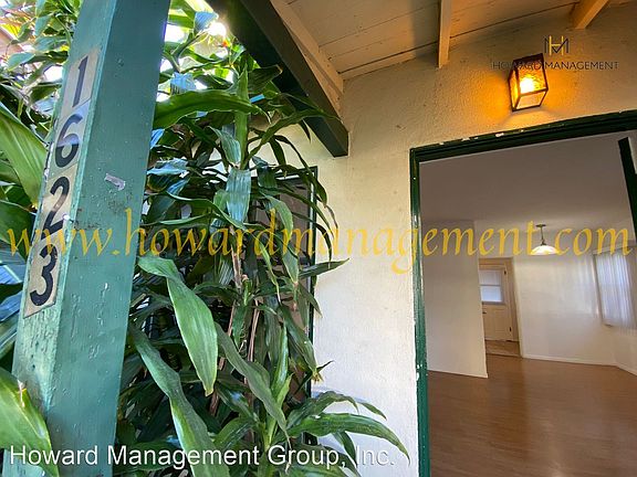 3rd image of 1623 S Bundy Dr #3066459