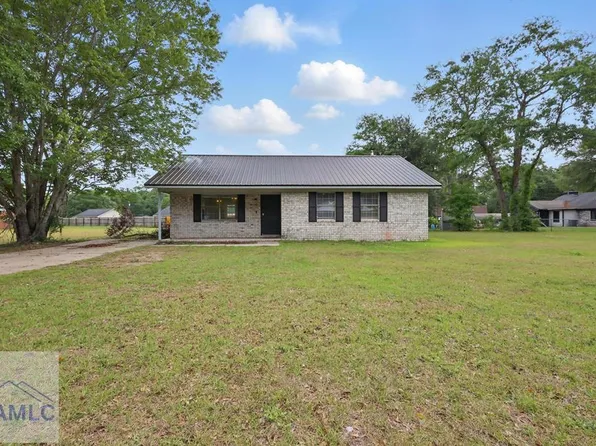 480 Jefferson Cir SE, Allenhurst, GA 31301