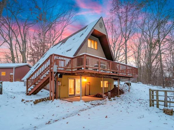 13950 Brady Rd, Bellevue, MI 49021