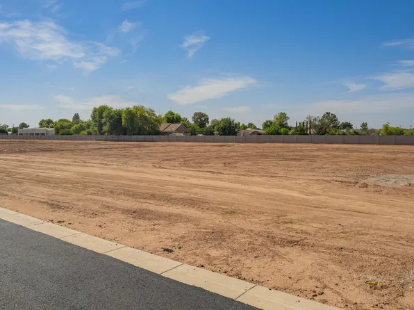 722 E LOMA VISTA Court #3, Gilbert, AZ 85295
