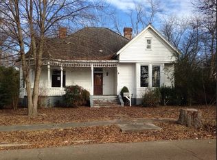 310 Calhoun St, West Point, MS 39773