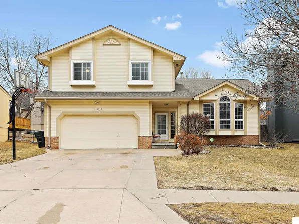 15418 Gertrude St, Omaha, NE 68138