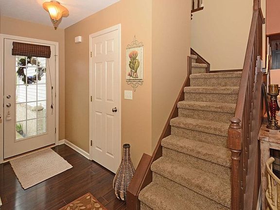 2nd image of 794 Wildberry Cir