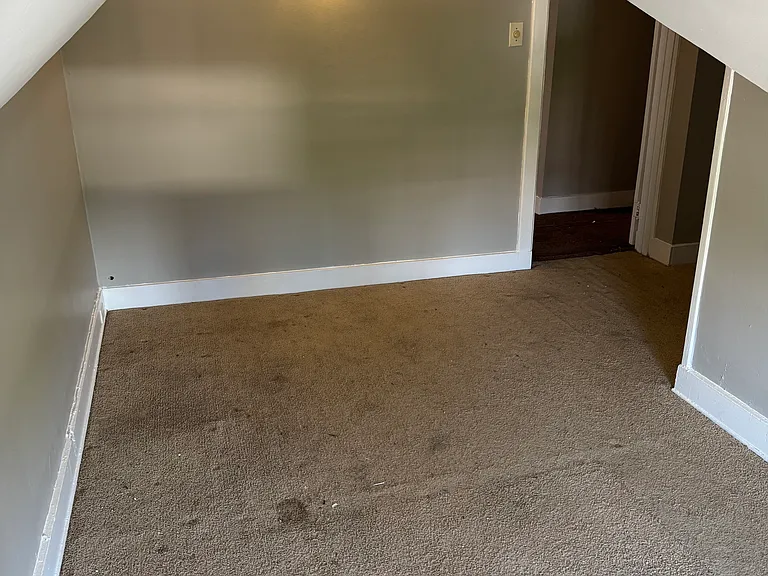 Kasota St — Photo 8