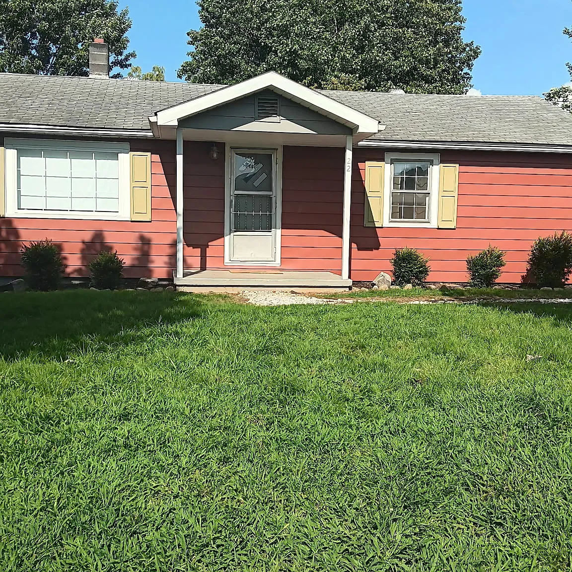 3 bed, 960 sqft, $1,895 — Photo 2