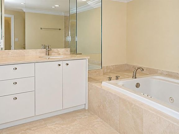 5th image of 16500 Collins Ave APT 956