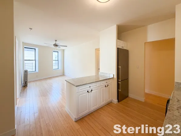 287 East 18th Street image 1 of 18