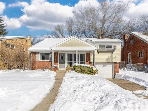 5584 Green Acres Ct, Cincinnati, OH 45248